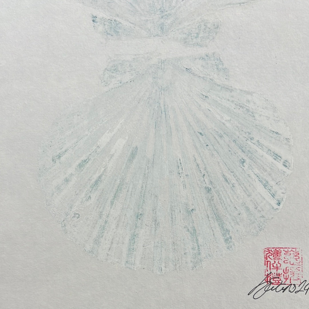 Scallop Shell Duo Gyotaku in White