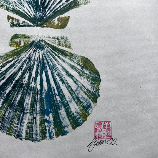 Scallop Shell Gyotaku Print, Wet Mounted