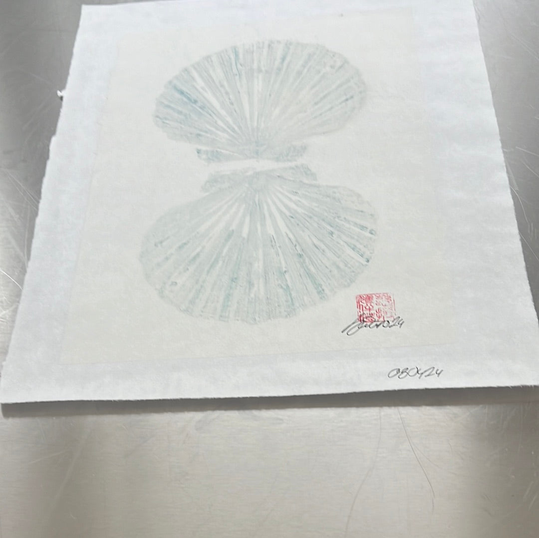 Scallop Shell Duo Gyotaku in White