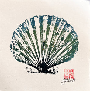 Single Scallop Shell Gyotaku Print, Wet Mounted